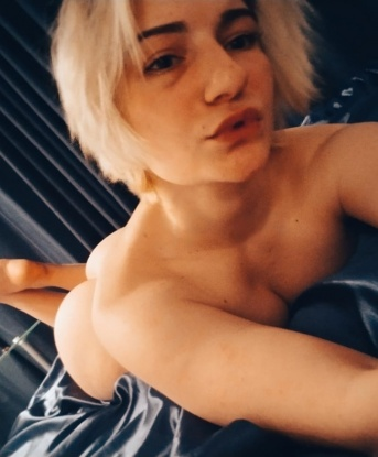 Аленка, 21